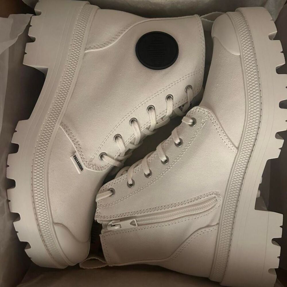 Palladium Women's White and Cream Boots